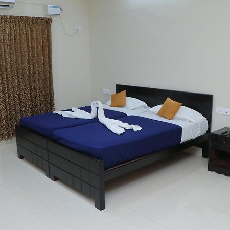 Hotel Tamilnadu -Trichy Tiruchirappalli Kültér fotó