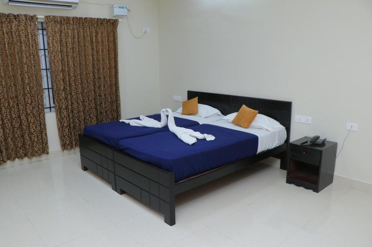 Hotel Tamilnadu -Trichy Tiruchirappalli Kültér fotó